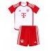 Bayern Munich Alphonso Davies #19 Replika Babykläder Hemma matchkläder barn 2023-24 Korta ärmar (+ Korta byxor)